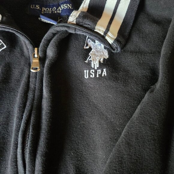 Boys Size 10/12  U.S. Polo  Black & White Full Zip Logo Jacket - Picture 4 of 10